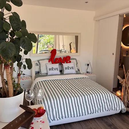 Petit Havre De Paix Avec Jacuzzi Luxe & Jardin Privatif Zen *