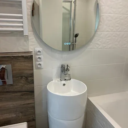 Petit Havre De Paix Avec Jacuzzi Luxe & Jardin Privatif Zen Quarto em Acomodações Particulares *