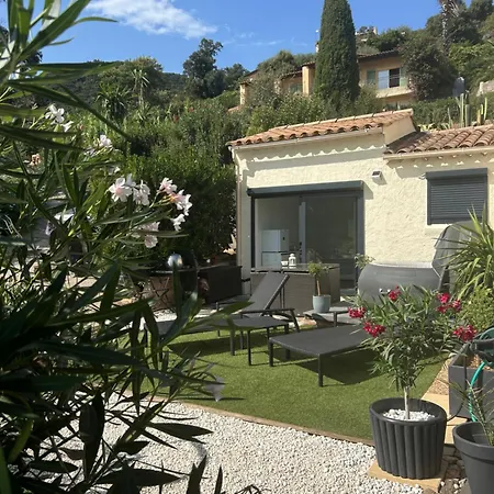 Petit Havre De Paix Avec Jacuzzi Luxe & Jardin Privatif Zen Cavalaire-sur-Mer
