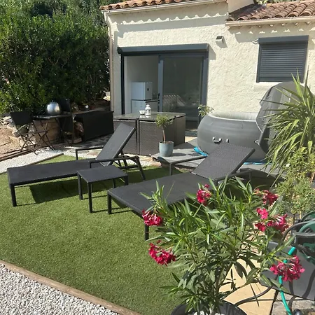 Δωμάτια σε οικογενειακή κατοικία Petit Havre De Paix Avec Jacuzzi Luxe & Jardin Privatif Zen