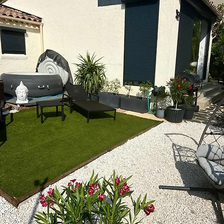 Petit Havre De Paix Avec Jacuzzi Luxe & Jardin Privatif Zen Quarto em Acomodações Particulares *